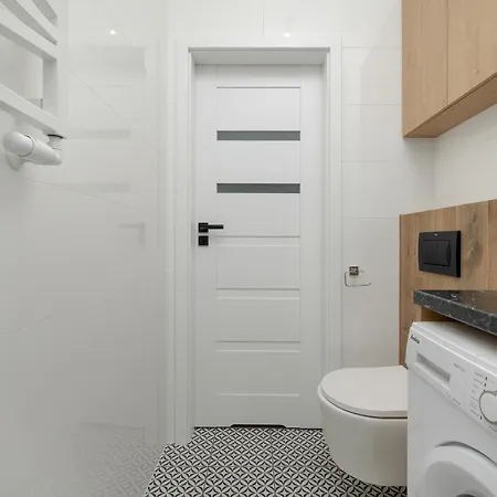 Апартаменты Comfortable In By Renters